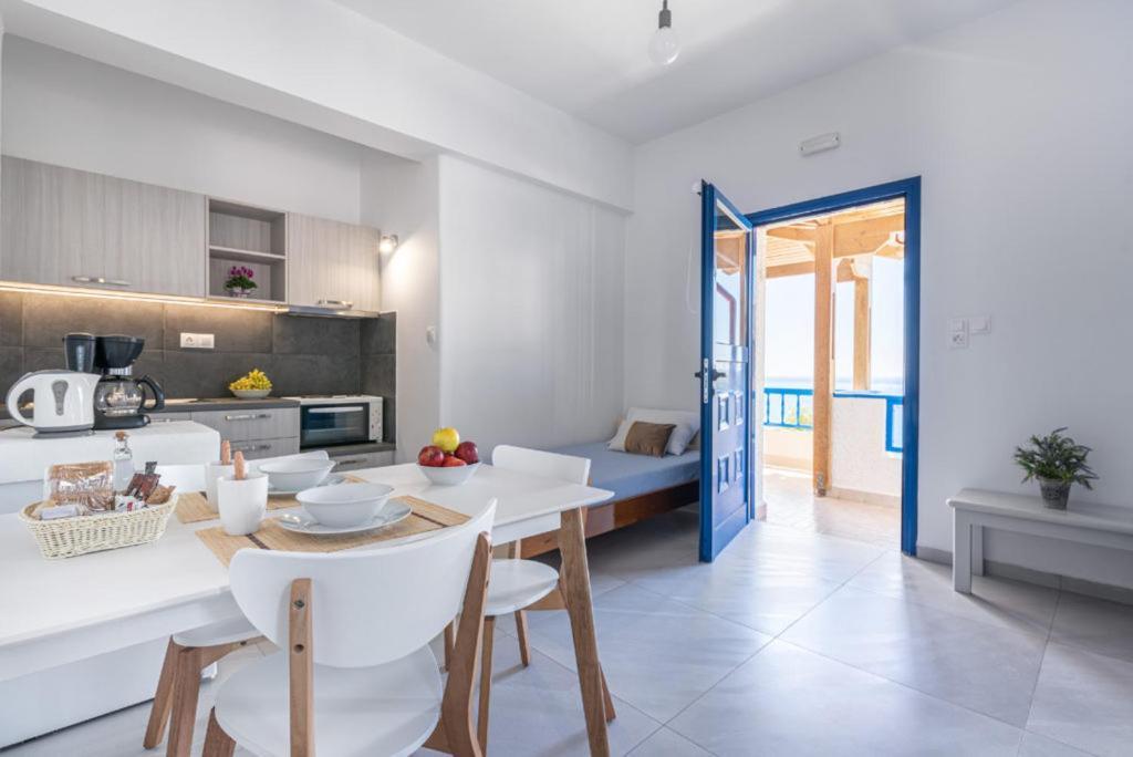 Creta Sky Apartment Achlia Exterior foto
